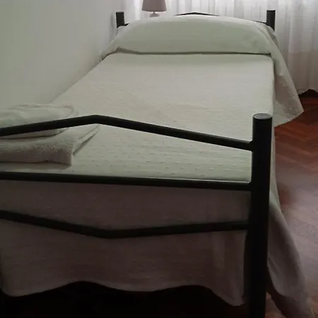 La Plaza Guest house *
